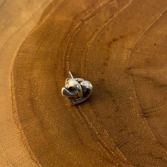 SINGLE Retired James Avery Heart Knot Earring, Sterling SIlver - Picture 1 of 2